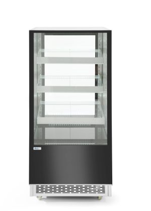 Refrigerated display cabinets with 3 slanted shelves